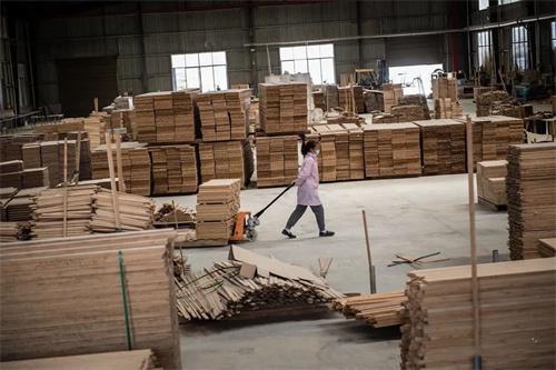 贵州天柱 万亩金竹“雕”出山，竹制品加工绘就绿色产业新画卷